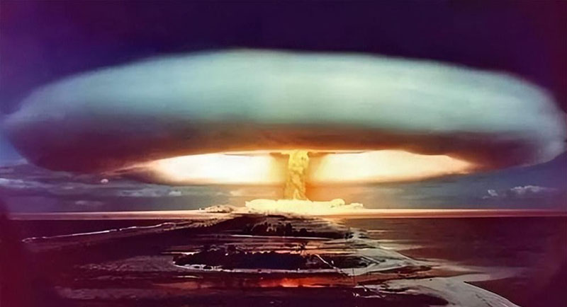 核弹在10分钟后在你的城市爆炸，除了等死还可以做什么？